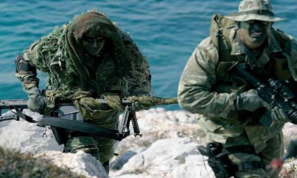 Έλληνες κομάντο ετοιμάζουν τον 4ο κλάδο των Ενόπλων Δυνάμεων